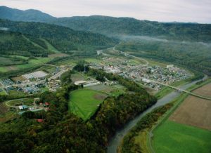 森に囲まれた占冠村